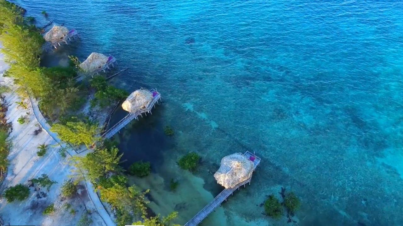 Thatch Caye Resort A Muy'Ono Resort Hopkins Exterior foto