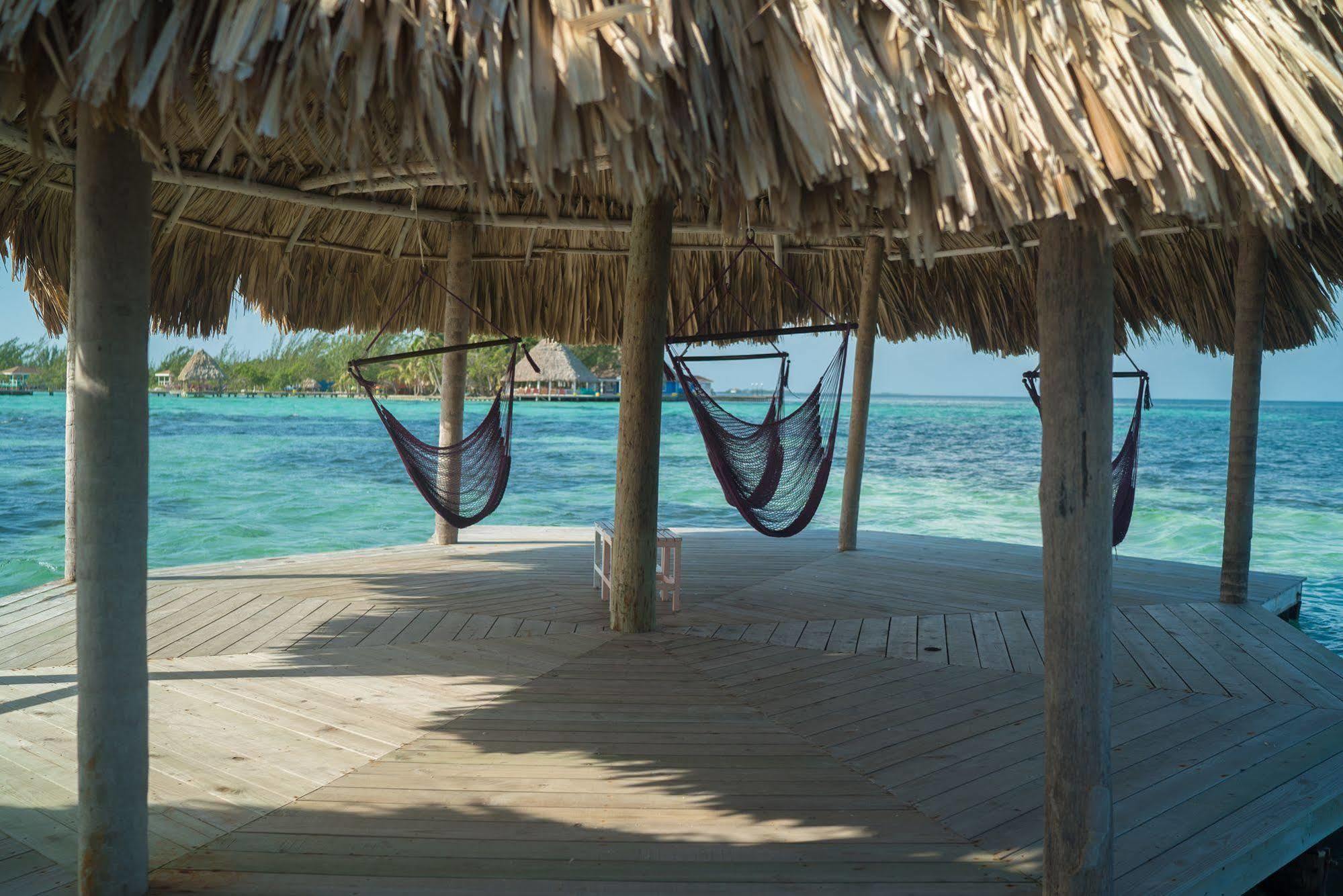 Thatch Caye Resort A Muy'Ono Resort Hopkins Exterior foto