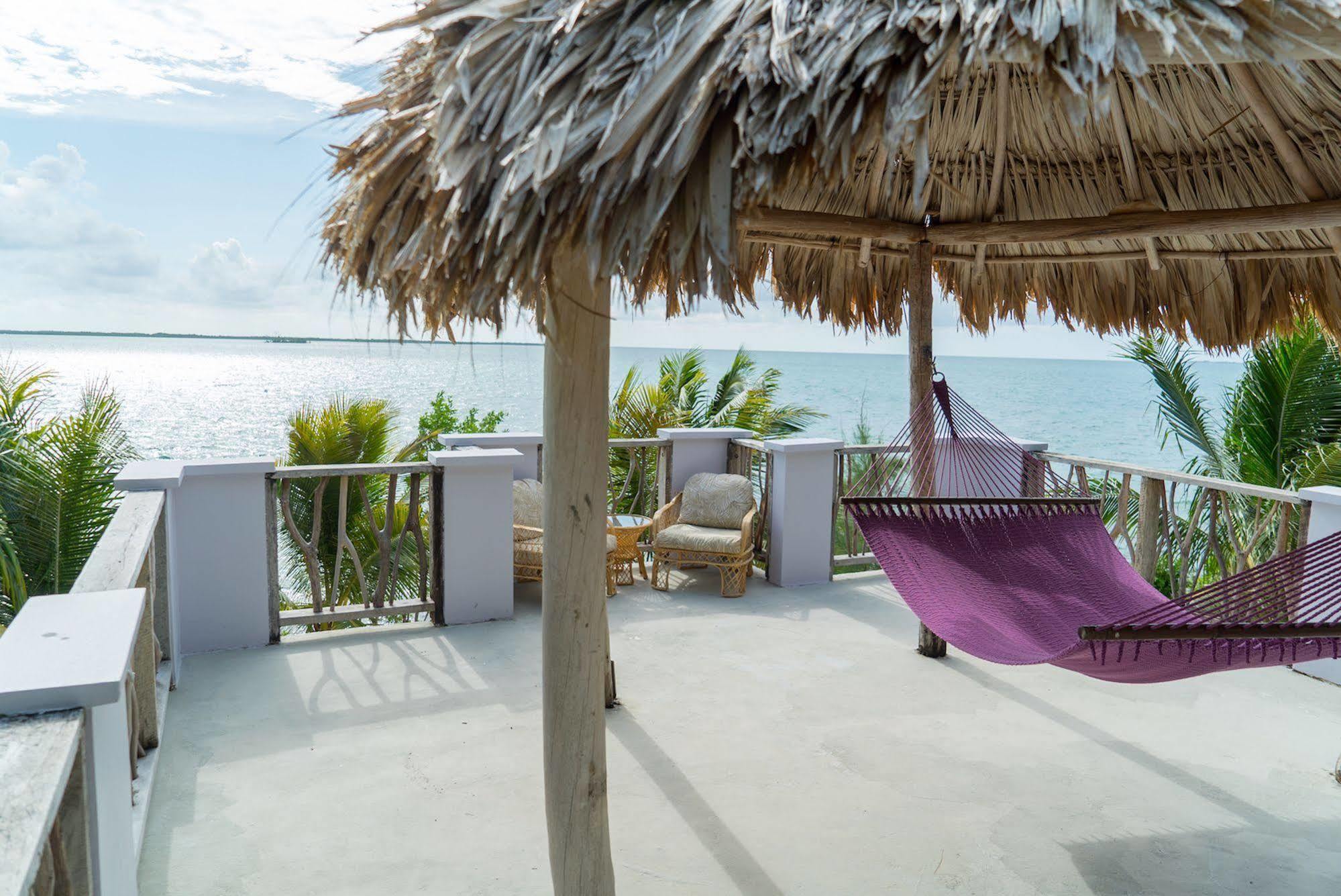 Thatch Caye Resort A Muy'Ono Resort Hopkins Exterior foto